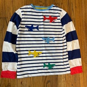 Mini Boden long sleeve shark appliqué